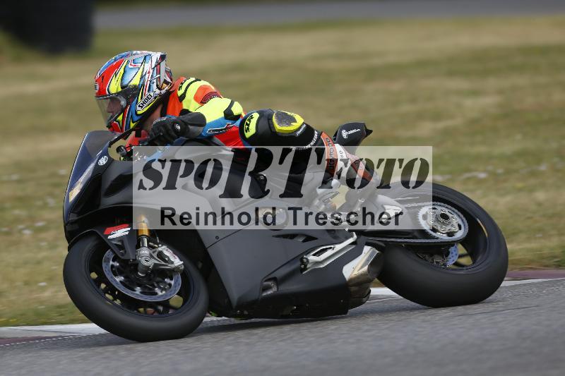 /18 05.06.2026  TZ Motorsport ADR/Gruppe rot/90